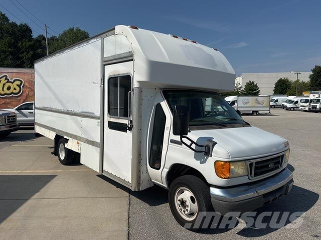 Ford E-350 Κλούβες με συρόμενες πόρτες