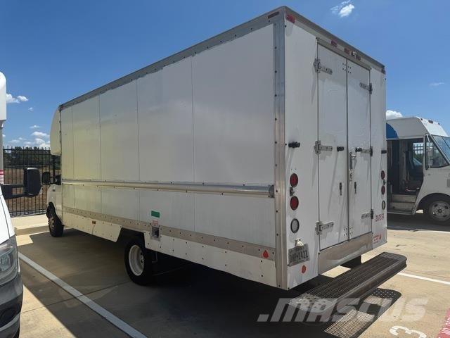 Ford E-350 Κλειστού τύπου