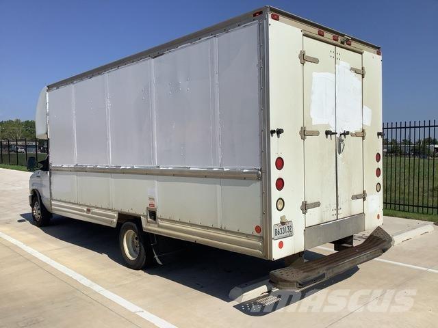 Ford E-350 Κλούβες με συρόμενες πόρτες