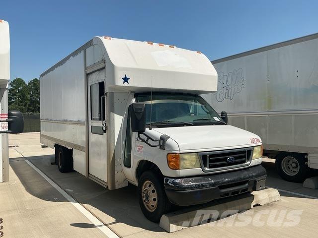 Ford E-350 Κλειστού τύπου