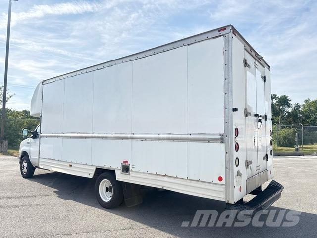 Ford E-350 Κλειστού τύπου