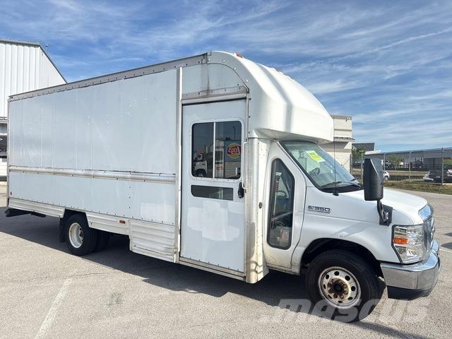 Ford E-350 Κλειστού τύπου