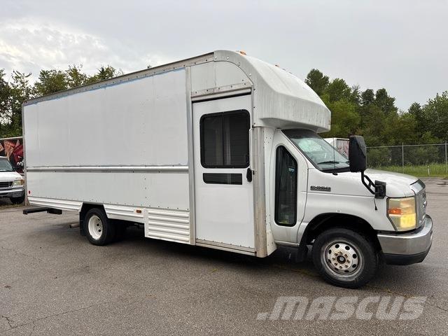 Ford E-350 Κλούβες με συρόμενες πόρτες