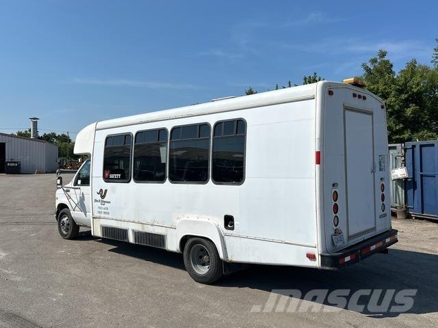 Ford E-450 Μίνι λεωφορεία