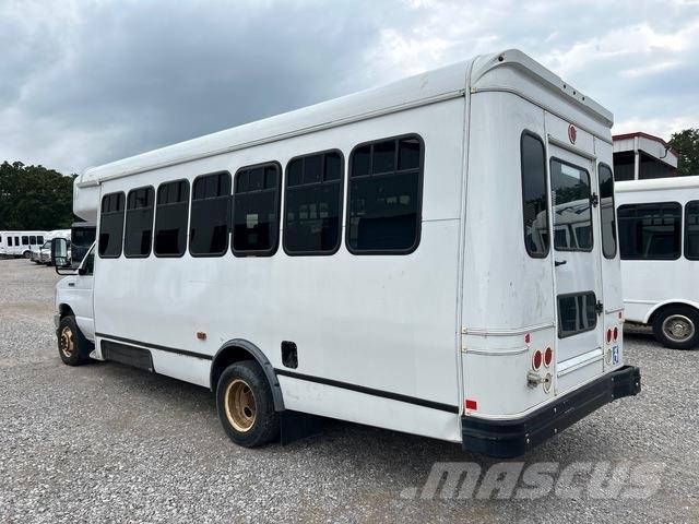 Ford E-450 Μίνι λεωφορεία