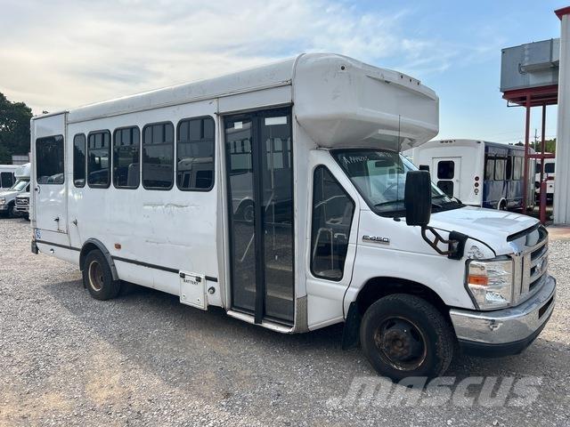 Ford E-450 Μίνι λεωφορεία