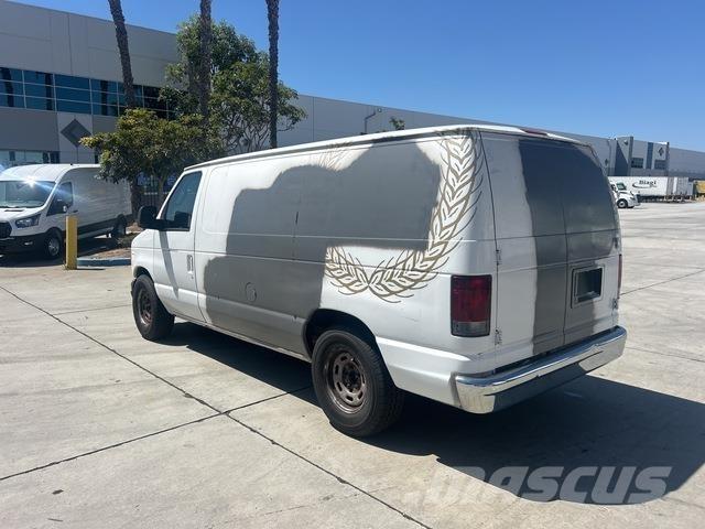 Ford E250 Κλούβες με συρόμενες πόρτες