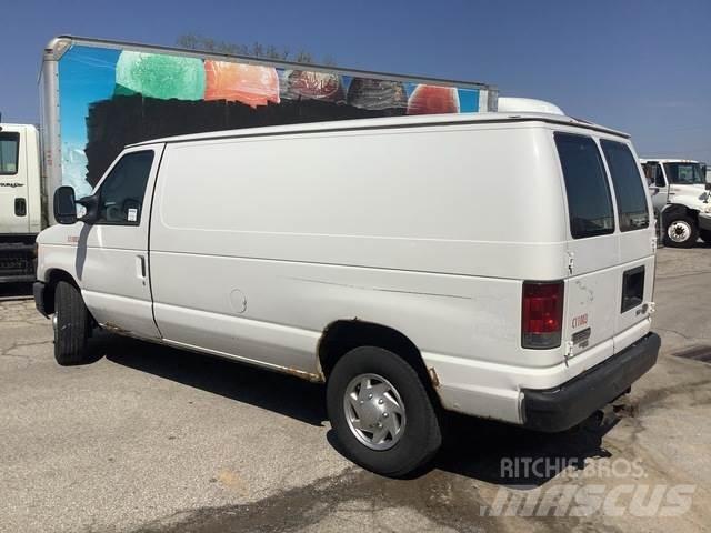 Ford E250 Κλούβες με συρόμενες πόρτες