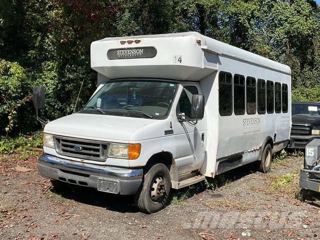 Ford E450 Αυτοκίνητα