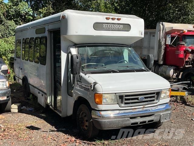 Ford E450 Αυτοκίνητα