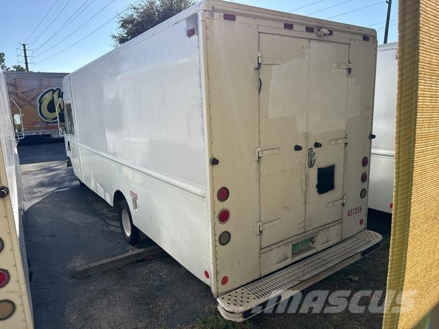 Ford Econoline Κλειστού τύπου