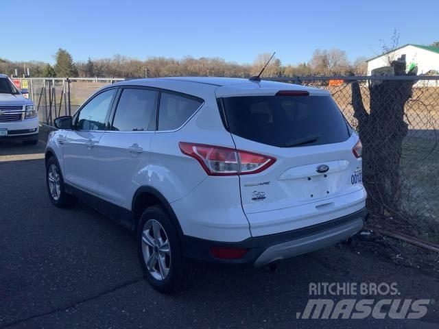 Ford Escape Αυτοκίνητα