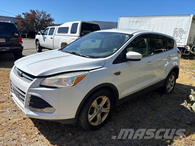 Ford Escape Αυτοκίνητα