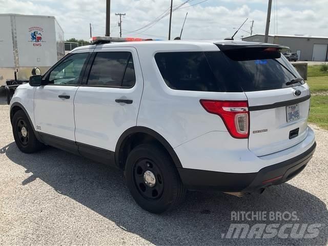 Ford Explorer Αυτοκίνητα