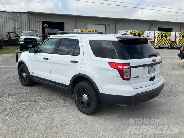 Ford Explorer Αυτοκίνητα