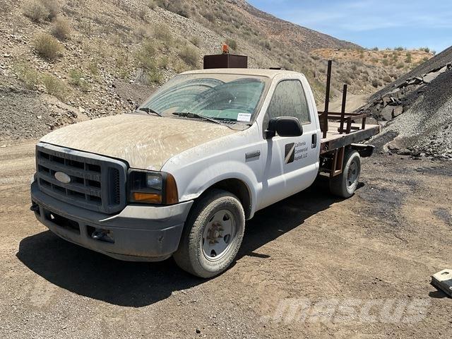 Ford F-250 Φορτηγά Kαρότσα με ανοιγόμενα πλαϊνά