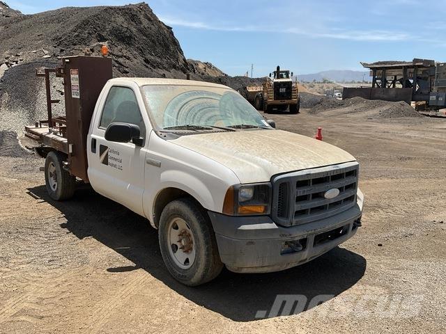 Ford F-250 Φορτηγά Kαρότσα με ανοιγόμενα πλαϊνά