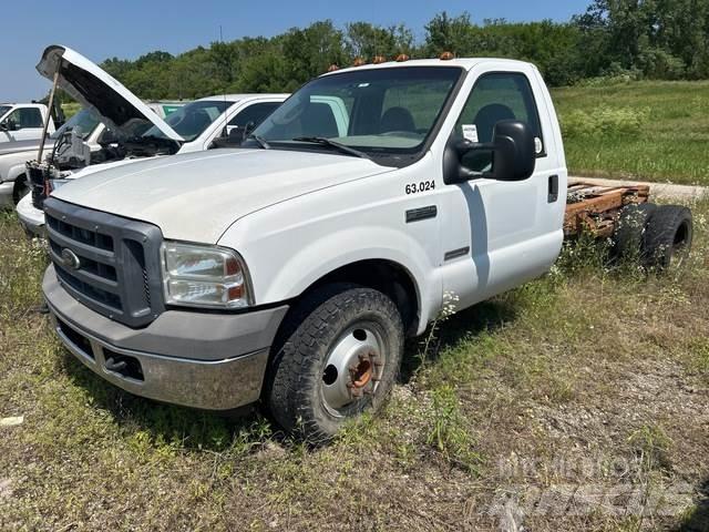 Ford F-350 Καμπίνες και εσωτερικό