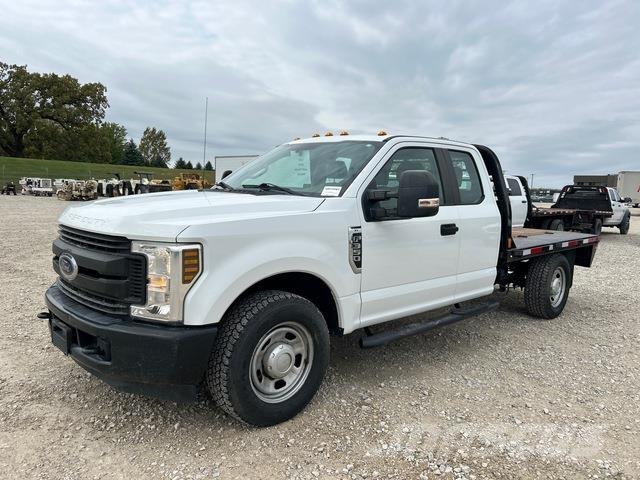 Ford F-350 Φορτηγά Kαρότσα με ανοιγόμενα πλαϊνά