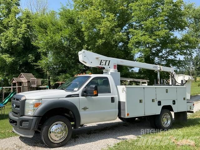 Ford F-450 Εναέριες πλατφόρμες τοποθετημένες σε φορτηγό