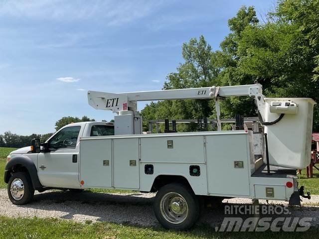Ford F-450 Εναέριες πλατφόρμες τοποθετημένες σε φορτηγό