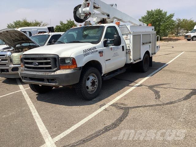 Ford F-450 Εναέριες πλατφόρμες τοποθετημένες σε φορτηγό
