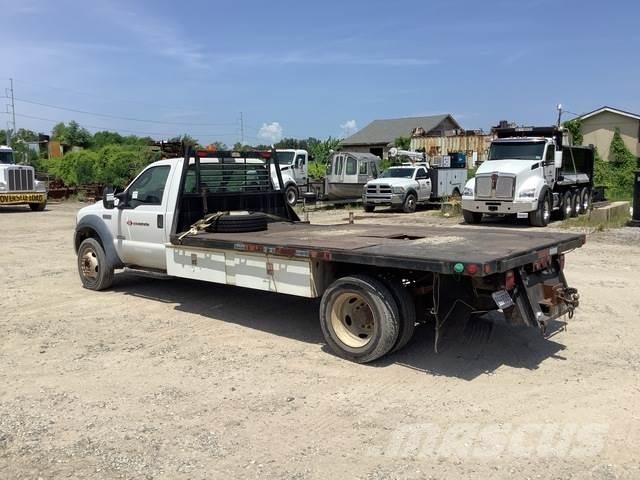 Ford F-550 Φορτηγά Kαρότσα με ανοιγόμενα πλαϊνά