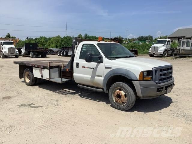 Ford F-550 Φορτηγά Kαρότσα με ανοιγόμενα πλαϊνά
