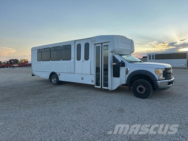 Ford F-550 Αυτοκίνητα