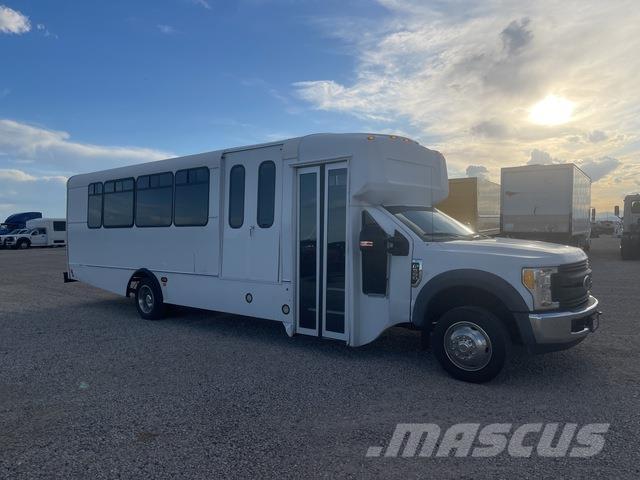 Ford F-550 Αυτοκίνητα