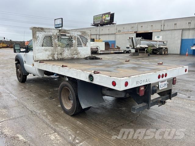 Ford F-550 Φορτηγά Kαρότσα με ανοιγόμενα πλαϊνά