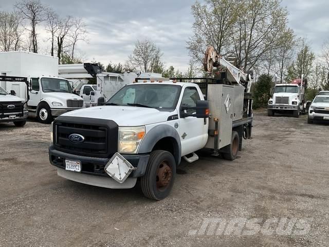 Ford F-550 Φορτηγά Kαρότσα με ανοιγόμενα πλαϊνά