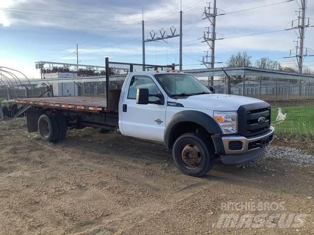 Ford F-550 Φορτηγά Kαρότσα με ανοιγόμενα πλαϊνά