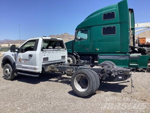 Ford F-550 Καμπίνες και εσωτερικό