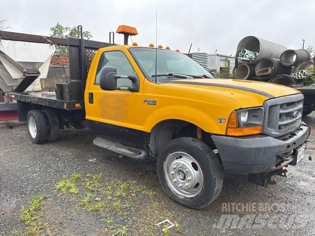 Ford F-550 Φορτηγά Kαρότσα με ανοιγόμενα πλαϊνά