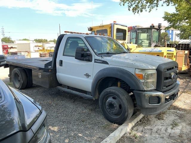 Ford F-550 Φορτηγά Kαρότσα με ανοιγόμενα πλαϊνά