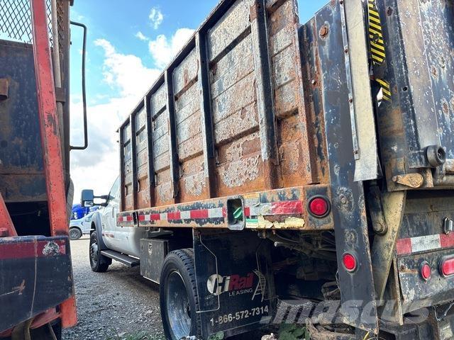 Ford F-550 Φορτηγά Kαρότσα με ανοιγόμενα πλαϊνά