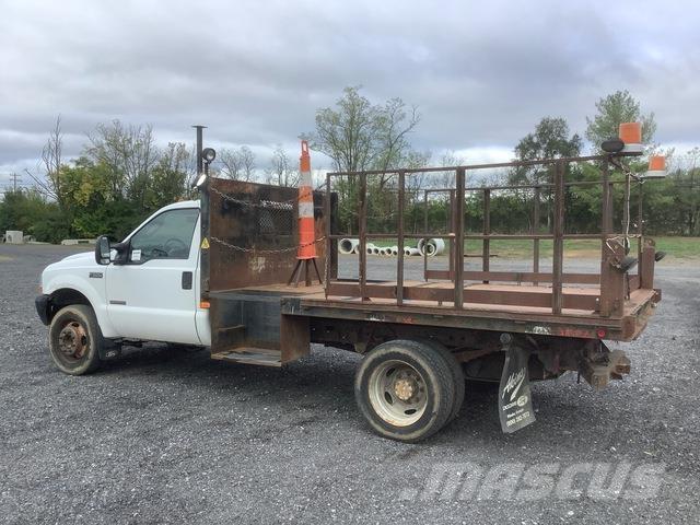 Ford F-550 Φορτηγά Kαρότσα με ανοιγόμενα πλαϊνά