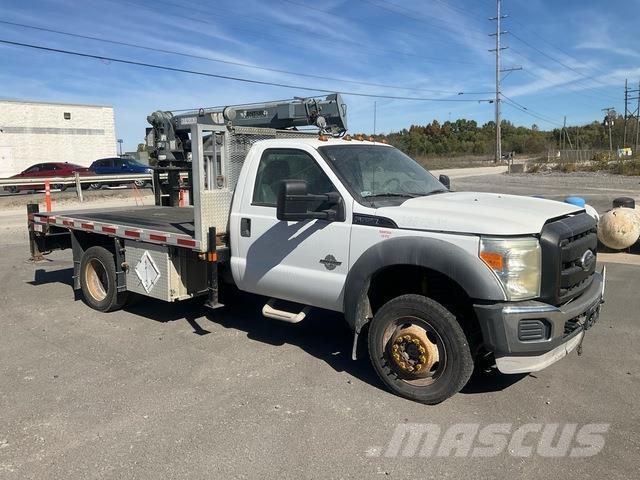Ford F-550 Φορτηγά με Γερανό
