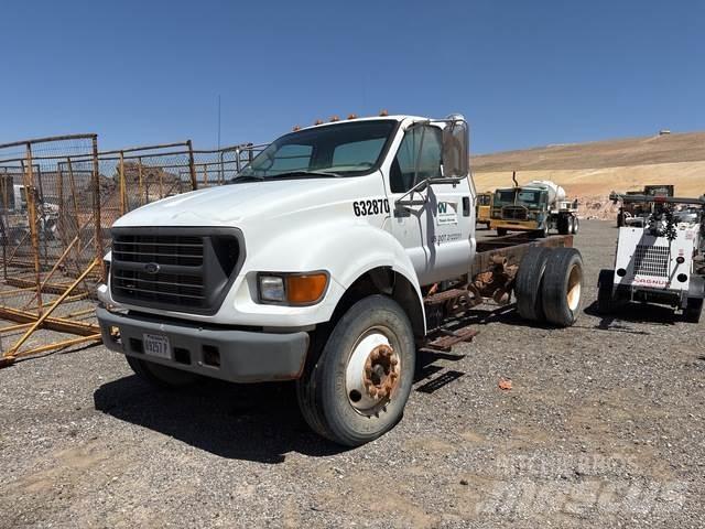 Ford F-650 Καμπίνες και εσωτερικό