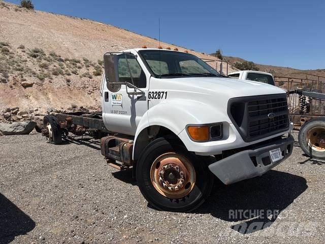 Ford F-650 Καμπίνες και εσωτερικό