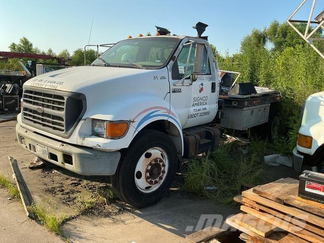 Ford F-650 Φορτηγά Kαρότσα με ανοιγόμενα πλαϊνά
