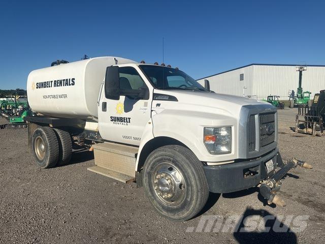 Ford F-650 Βυτία νερού