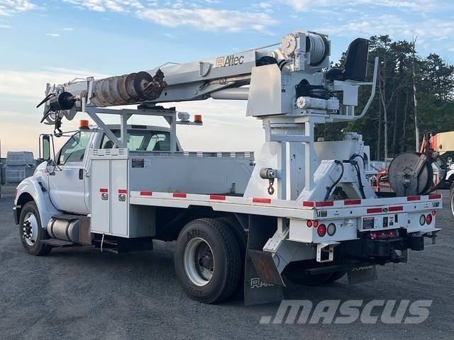 Ford F-750 Κινητά φορτηγά γεωτρήσεων