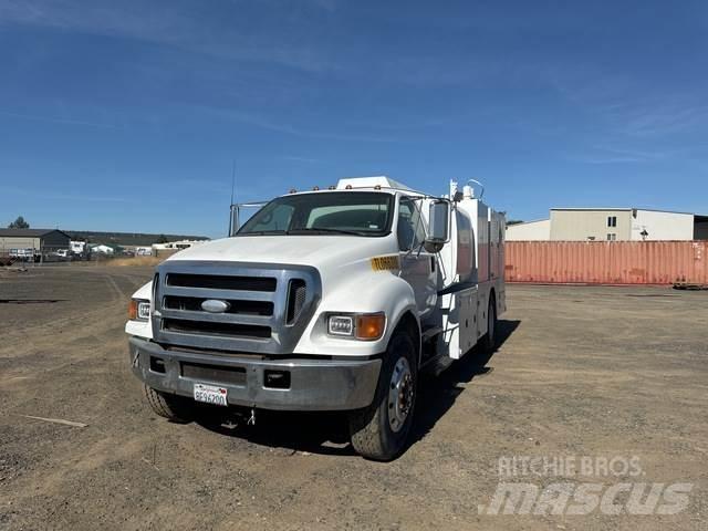 Ford F-750 Βυτιοφόρα φορτηγά