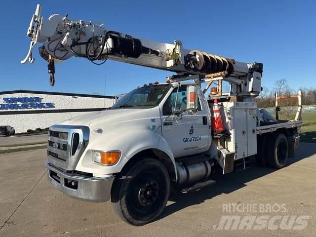 Ford F-750 Κινητά φορτηγά γεωτρήσεων