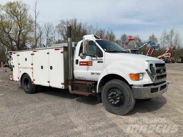 Ford F-750 Δημοτικά οχήματα/Οχήματα γενικής χρήσης