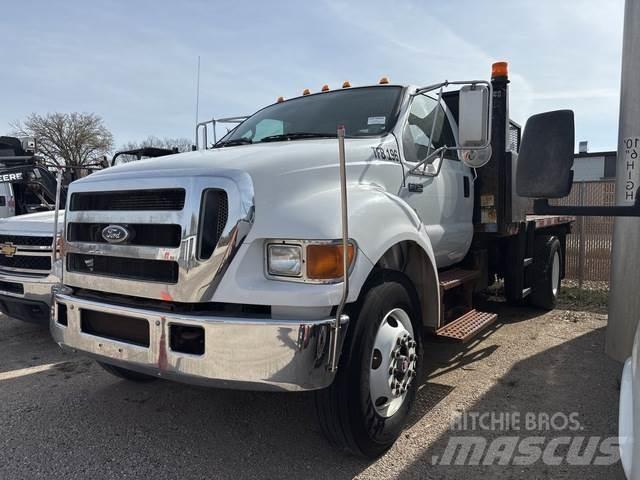 Ford F-750 Φορτηγά Kαρότσα με ανοιγόμενα πλαϊνά