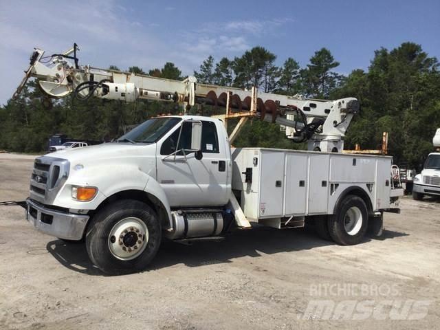 Ford F-750 Κινητά φορτηγά γεωτρήσεων