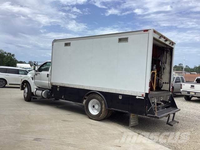 Ford F-750 Βυτιοφόρα φορτηγά